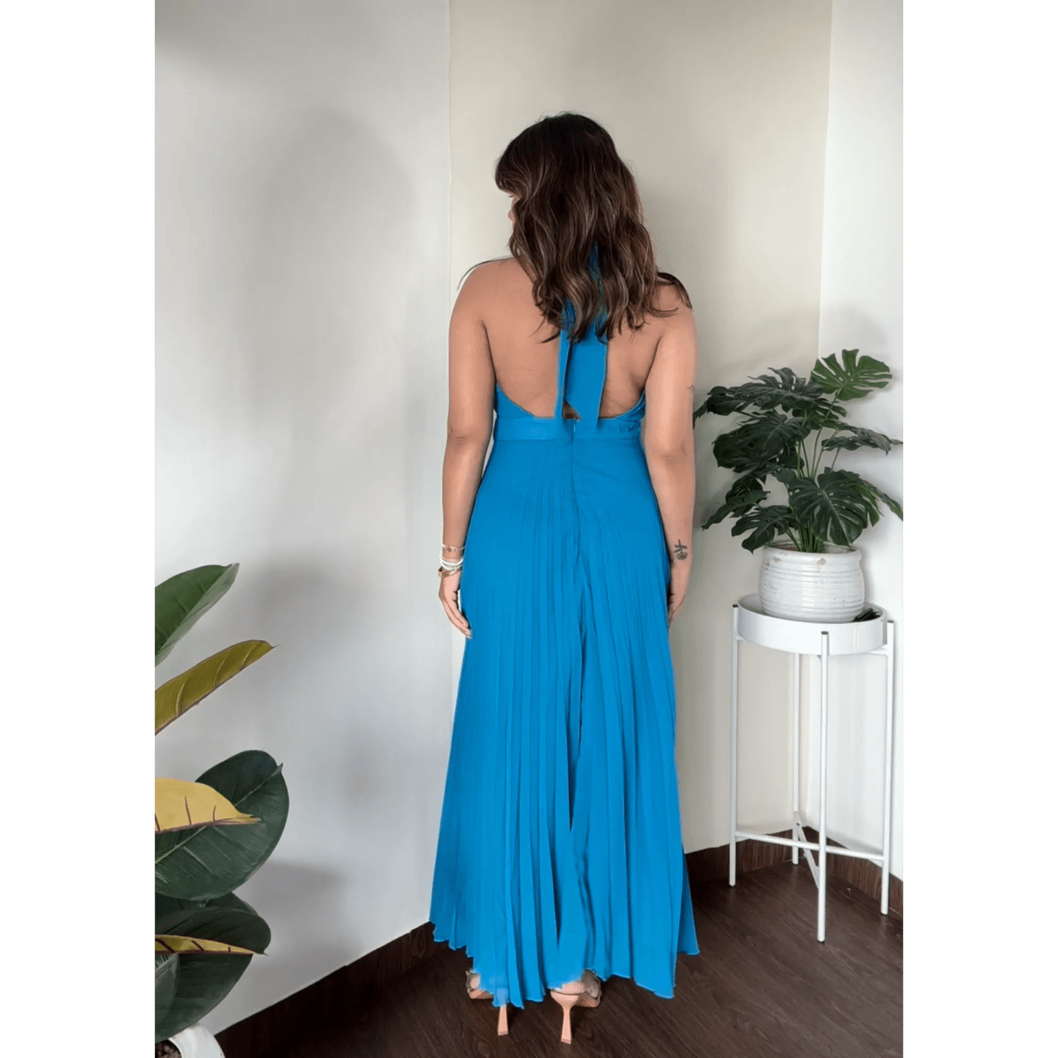 Buy Halter Neck Pleated A-Line Midi Dress Online at Best Price in India ...